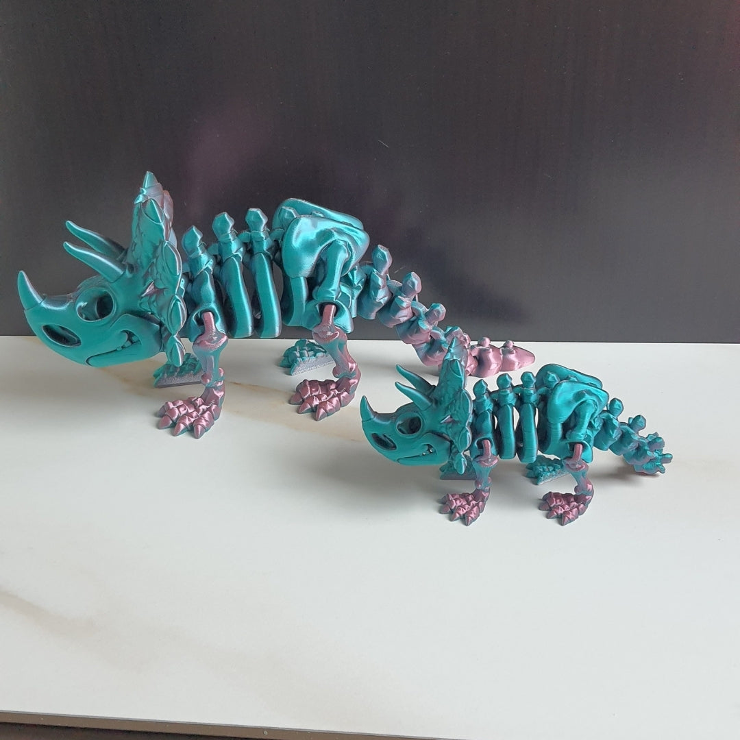 Triceratops– Flexible 3D-Printed Dinosaur Toy & Collector’s Item & Decor