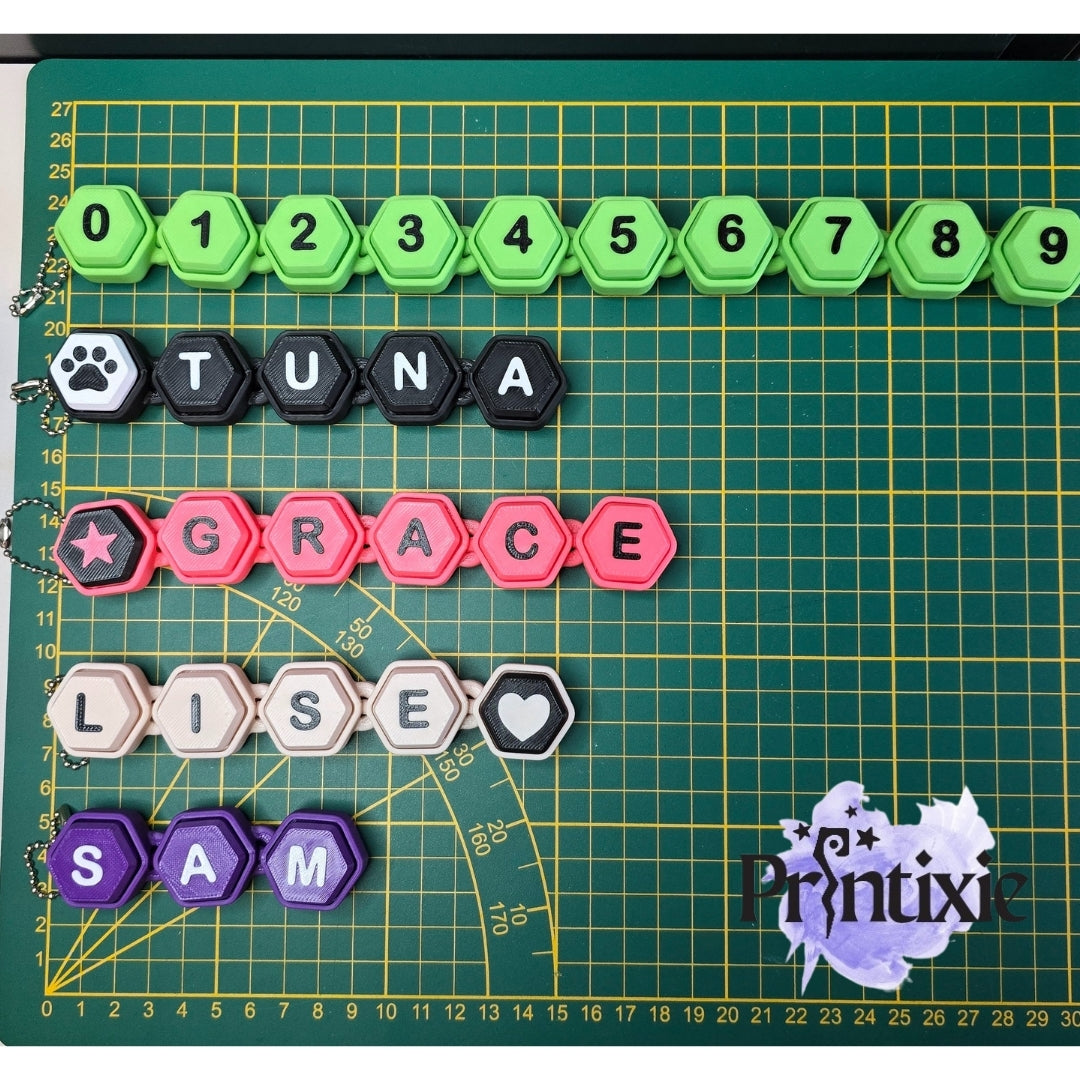 Script Chain Clicker – Customizable Keychain with Clickable Letters