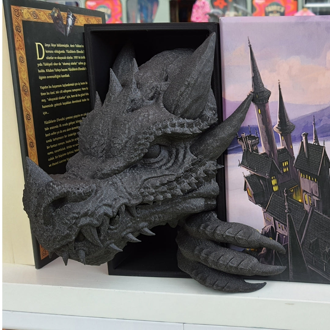 Dragon Book Nook – 3D Printed Fantasy Bookshelf Insert