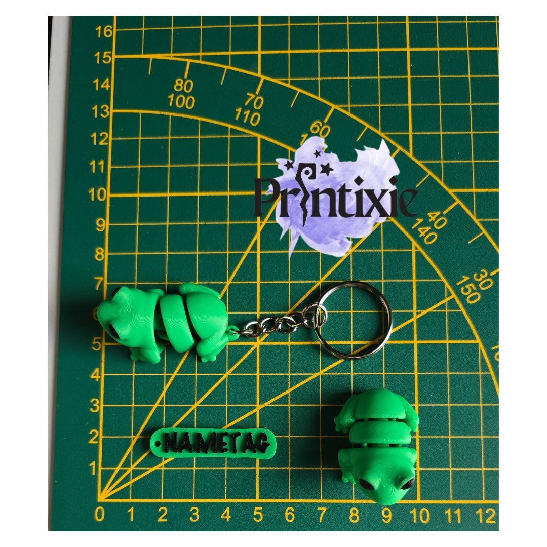 Frog_Minixie_and nametag size