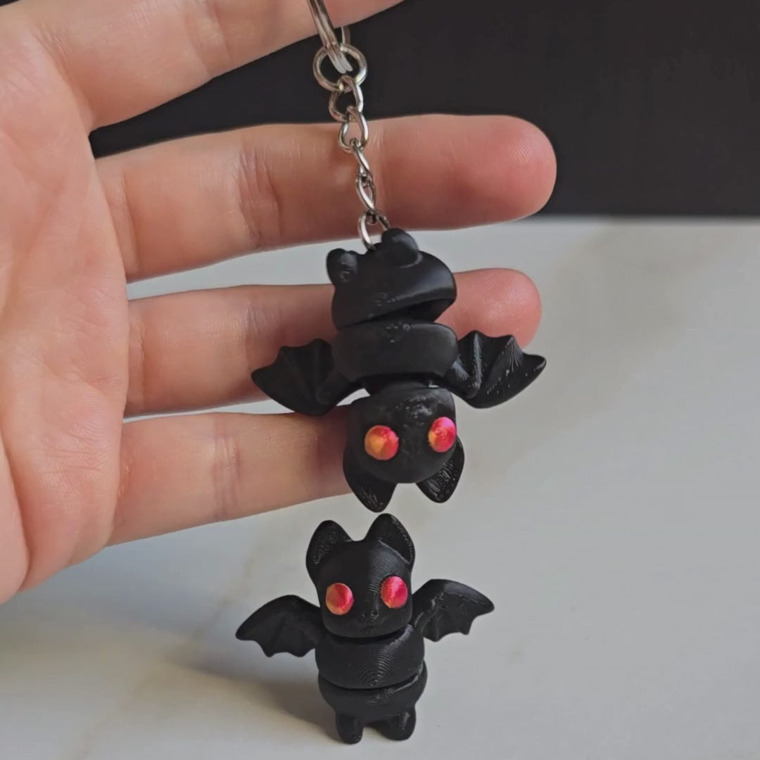 Tiny Bat 3D Printed – Flexible Toy, Keychain & Desk Decor