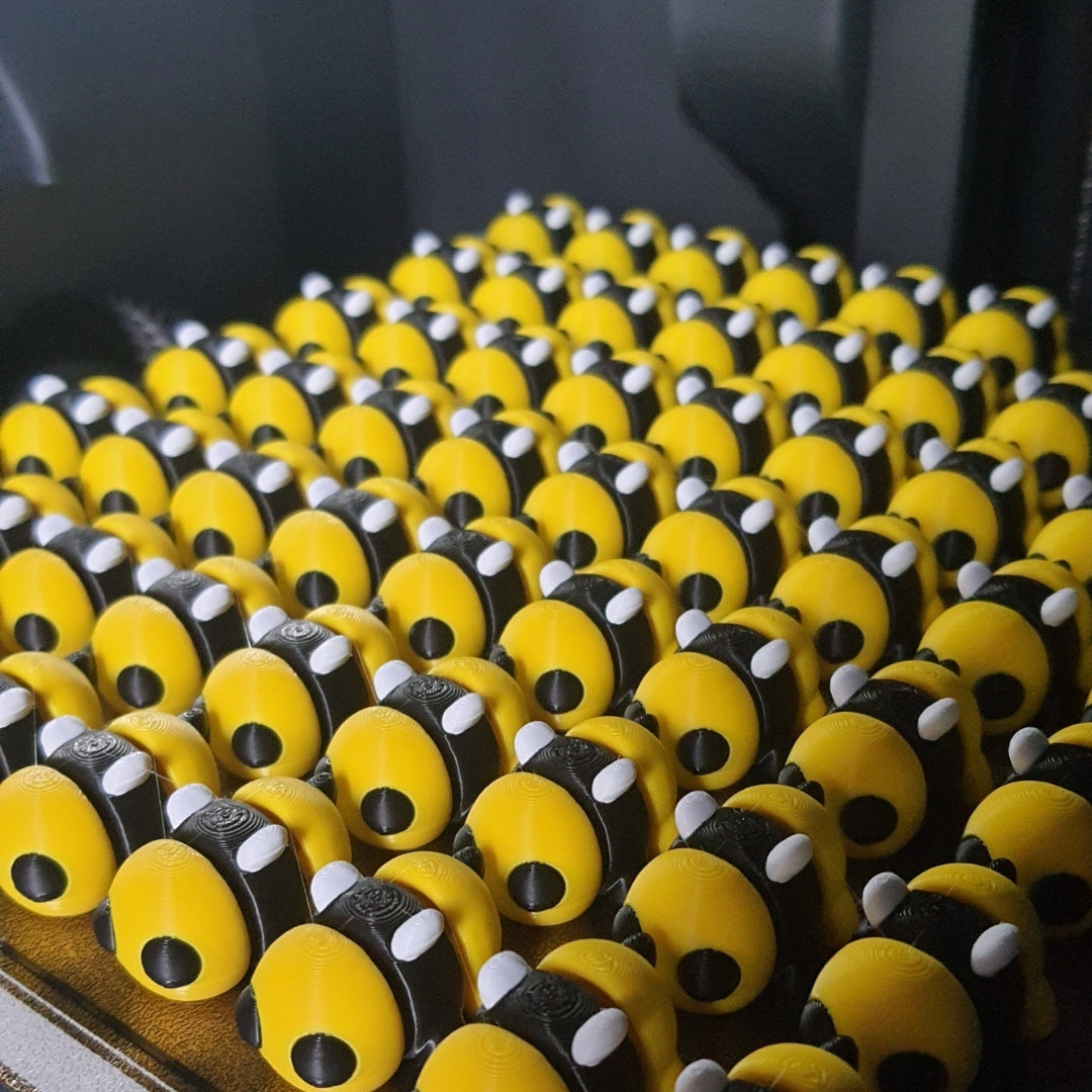 Bee Minixie® – Flexible 3D Printed Tiny Bee Toy, Custom Keychain & Decoration