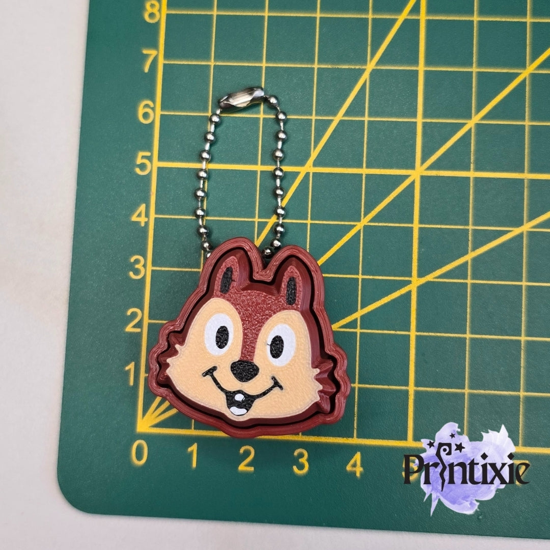 Chipmunk Clicker Keychain – Fun, Addictive, and Stress-Relieving Toy