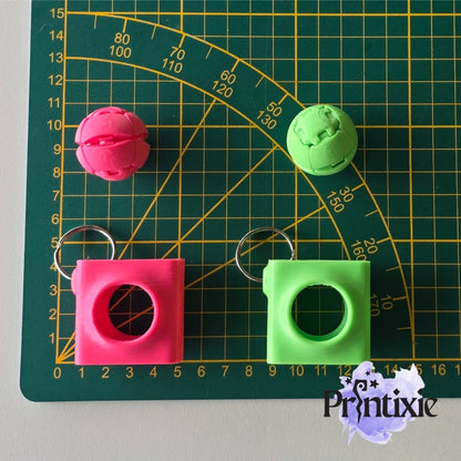 Plopje Keychain – Satisfying Plop Click Fidget